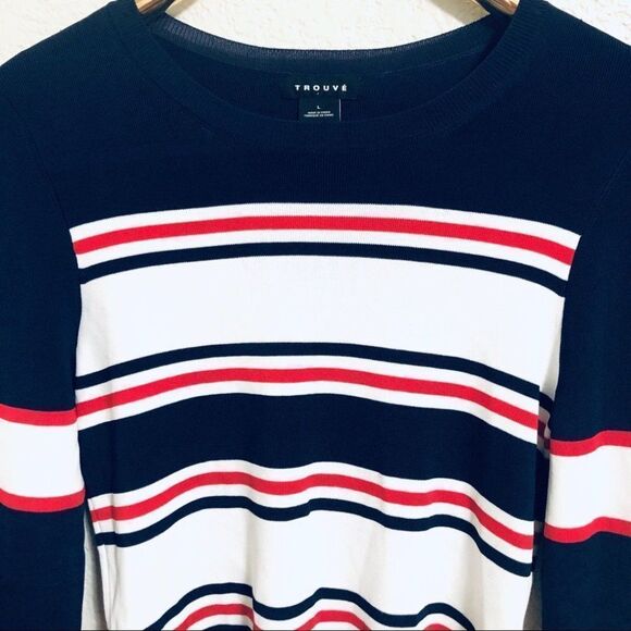 Trouve navy striped long sleeve knit crop top - Picture 5 of 9